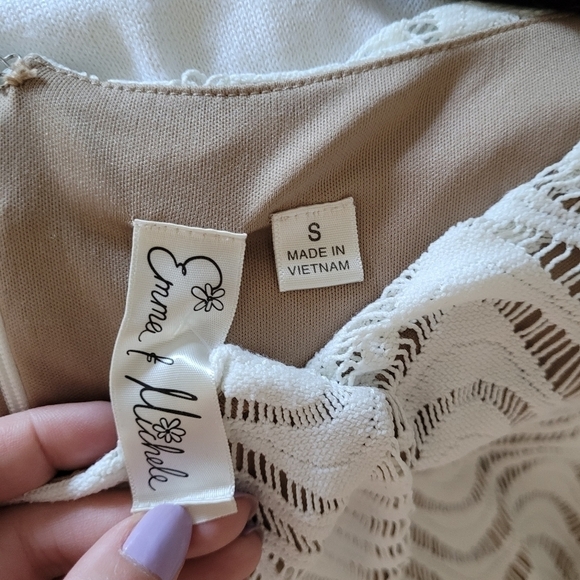 Emma & Michele Small creamy white wide leg crochet jumpsuit romper one-piece - Picture 14 of 16